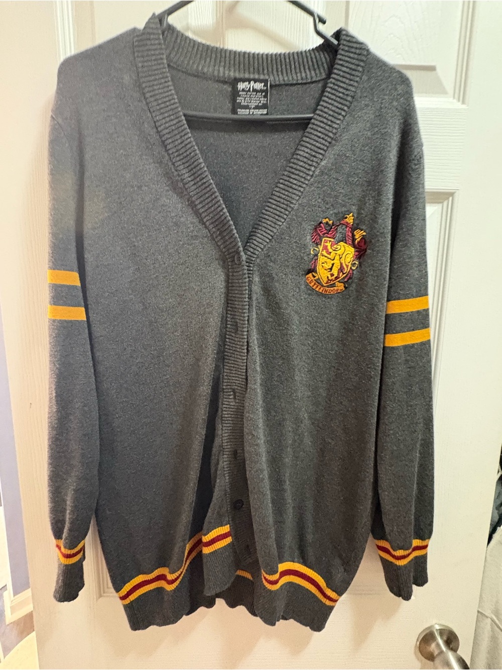 Harry Potter Hogwarts cardigan Sweater- Gryffindor- SIZE XL